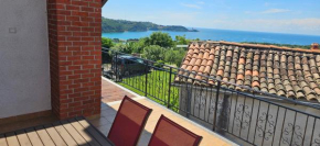Sea view apartment Renzzo